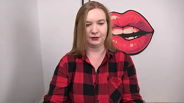 LaraDream online show from October 2, 2025, 2:35 pm