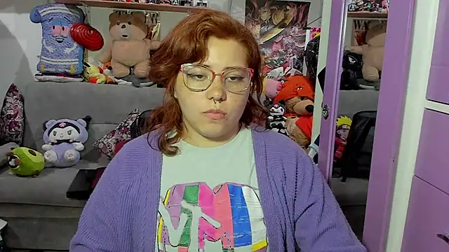 soficammy online show from March 12, 2025, 6:40 am