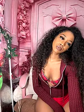 mismialove online show from December 17, 2025, 11:05 am