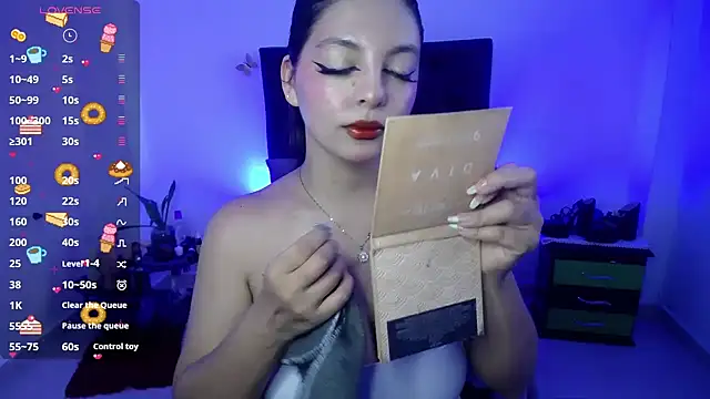 susan smith18 online show from March 11, 2025, 1:45 pm