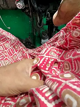 Snapshot of Kolkata___Boy chatting on September 14, 2025, 4:44 am Kolkata   Boy online show from September 14, 2025, 4:44 am